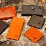 Sexy Clutches: How to Buy & Wear a Designer Clutch Bag